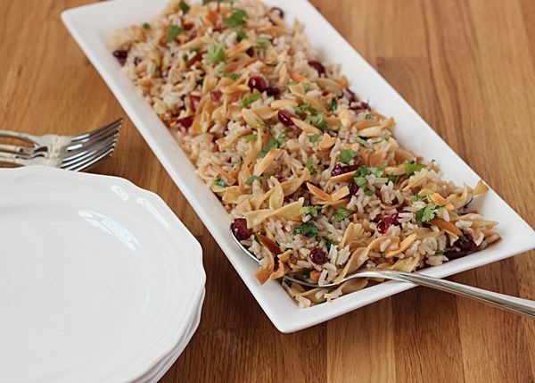Simple cranberry almond rice pilaf recipe (plus 11 other holiday meal ideas!) 