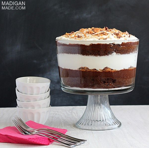 Easy chocolate trifle dessert idea with Butterfinger candy layers