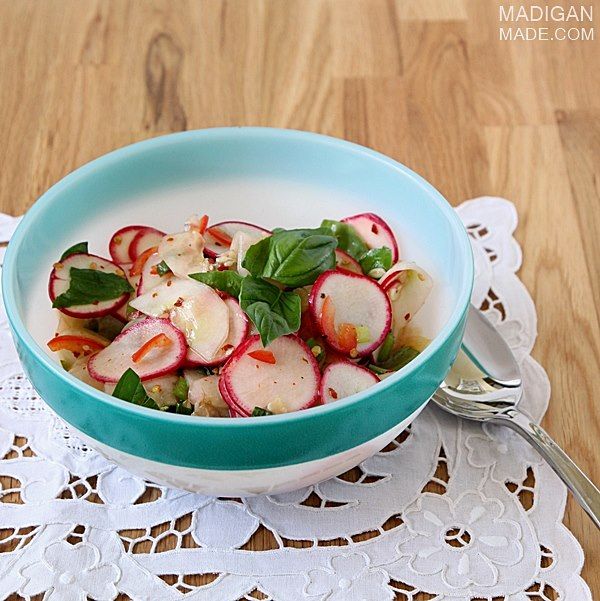 easy and spicy cucumber and radish salad