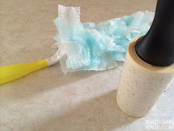 How best to clean up glitter... great tips for crafting with glitter!