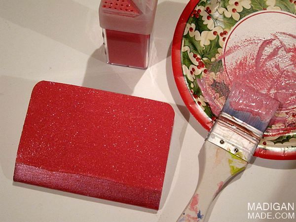 how to cover notebooks with glitter and decoupage