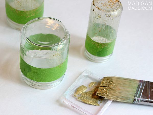 how to paint jars with glitter paint