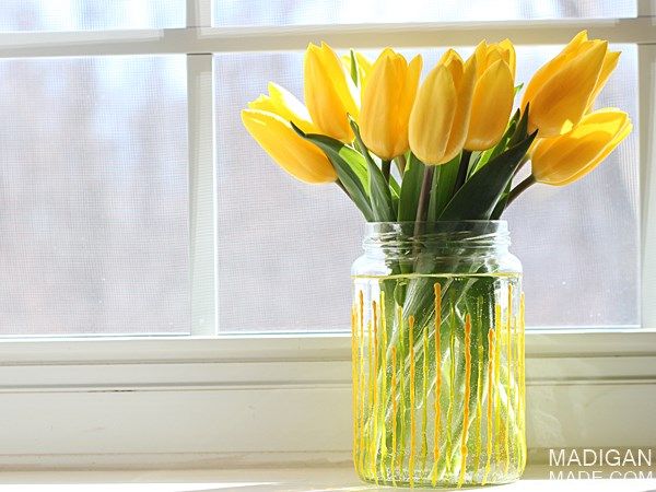 Easy Yellow Stripe DIY Painted Spring Vase from a Jar
