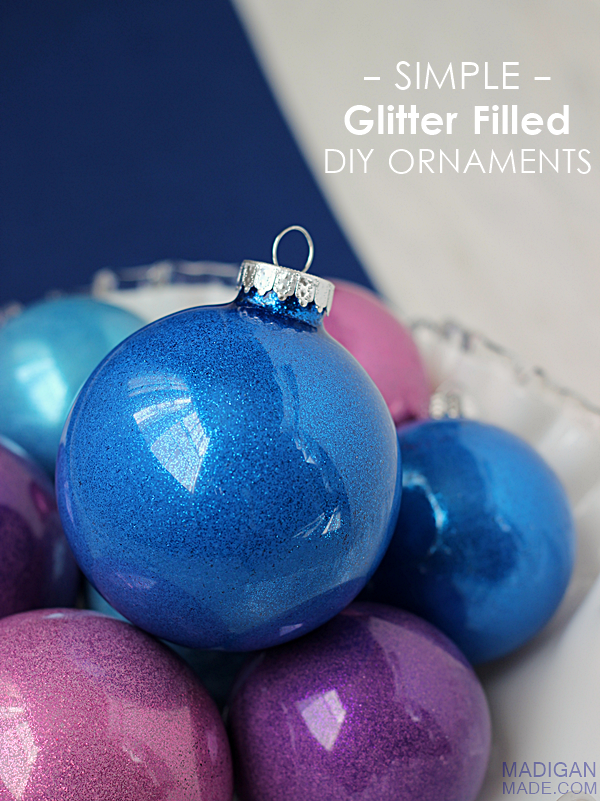 Easy and simple DIY glitter filled ornaments. Step-by-step tutorial. 