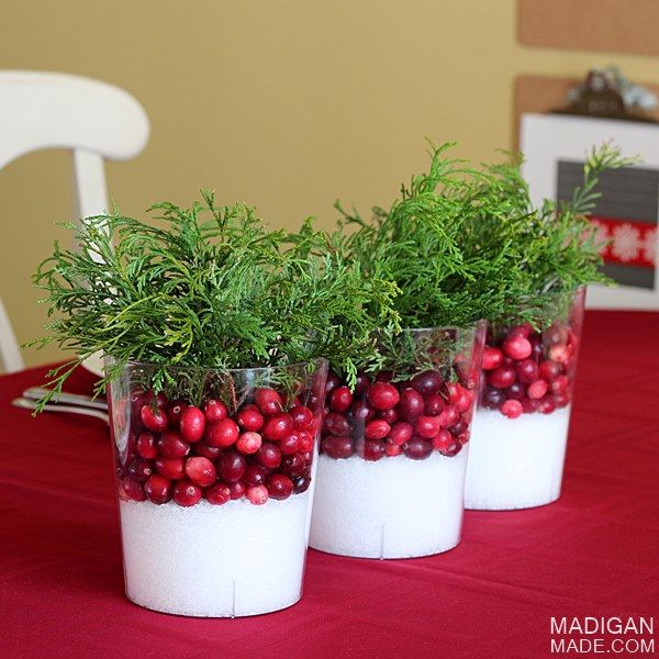 Amazingly simple cranberry centerpieces - perfect for fall into winter!