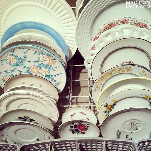 Where to find vintage plates - ideas and tips