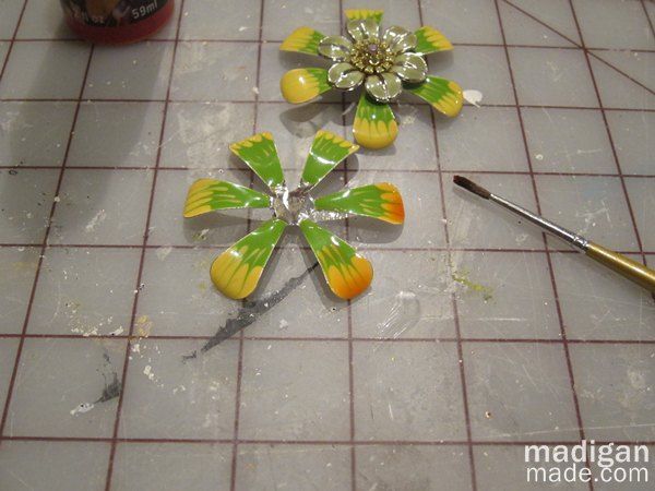 Tip: use a little translucent orange glass paint over the yellow areas of a brooch