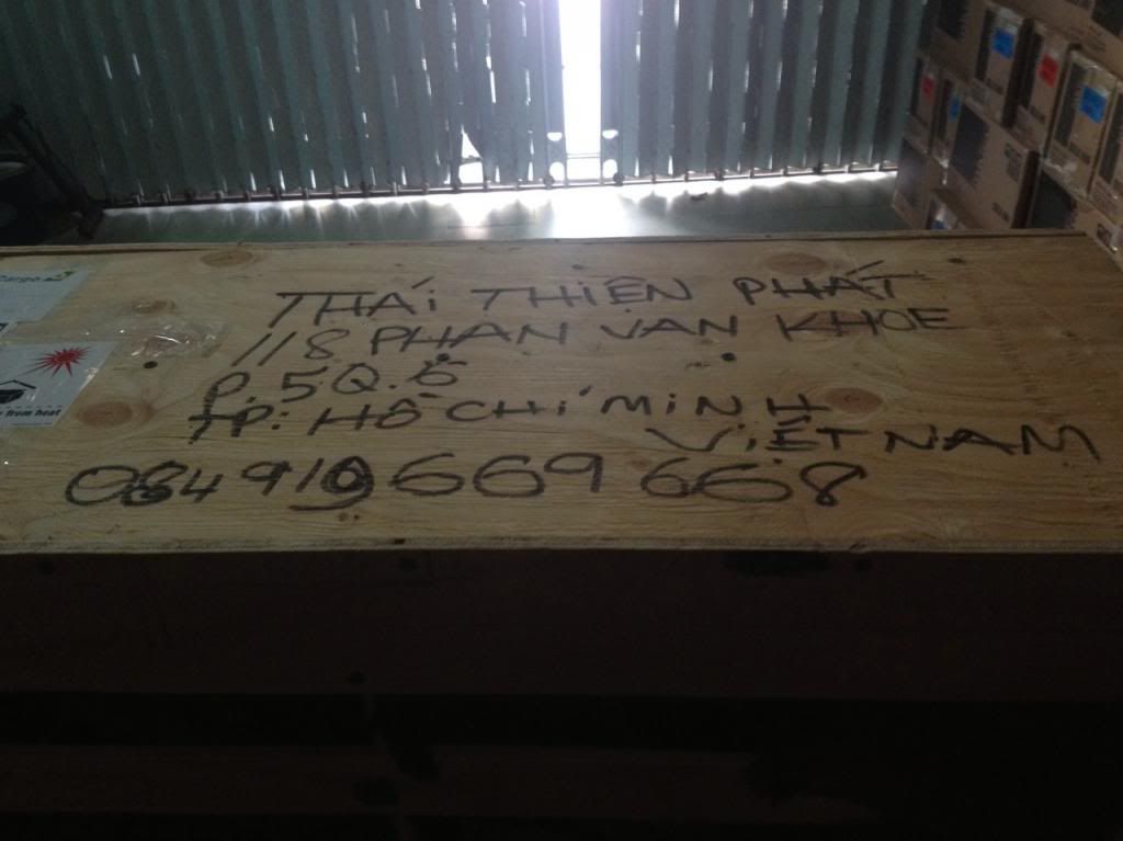 Dịch vụ vận chuyển gà từ Mỹ và Canada về Việt Nam giá rẻ và nhanh nhất - 1