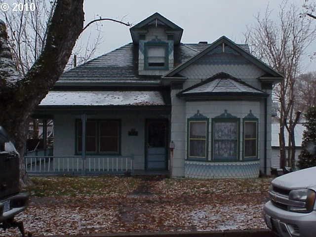 3 br/2ba victorian home for sale in the dalles, oregon 3 br/2ba victorian home for sale in the dalles, oregon