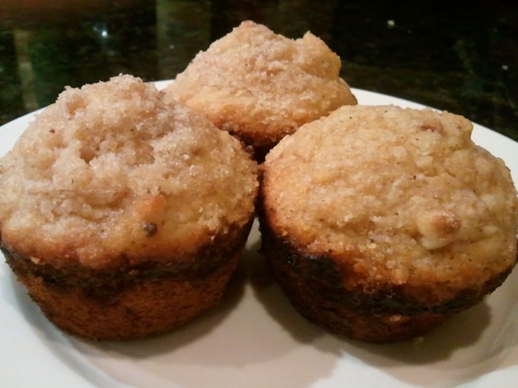 pear &amp; almond crumble muffin