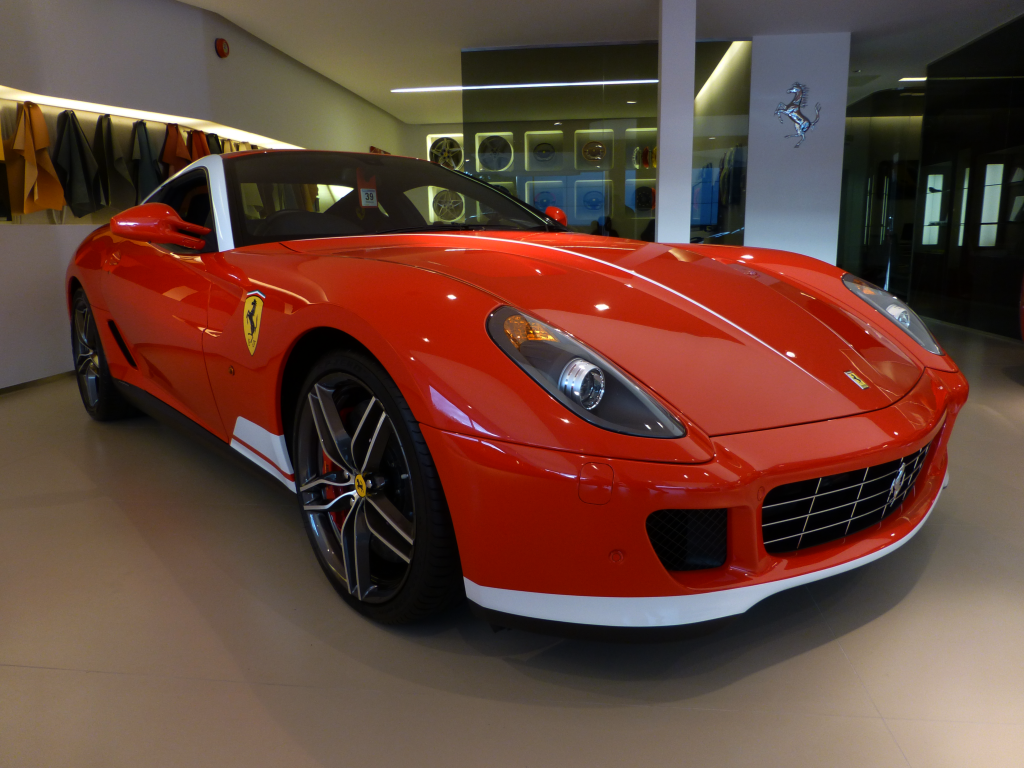 [http://i981.photobucket.com/albums/ae295/Dogismo/Dogismo%203/143-3_zpsbf5ce218.png]