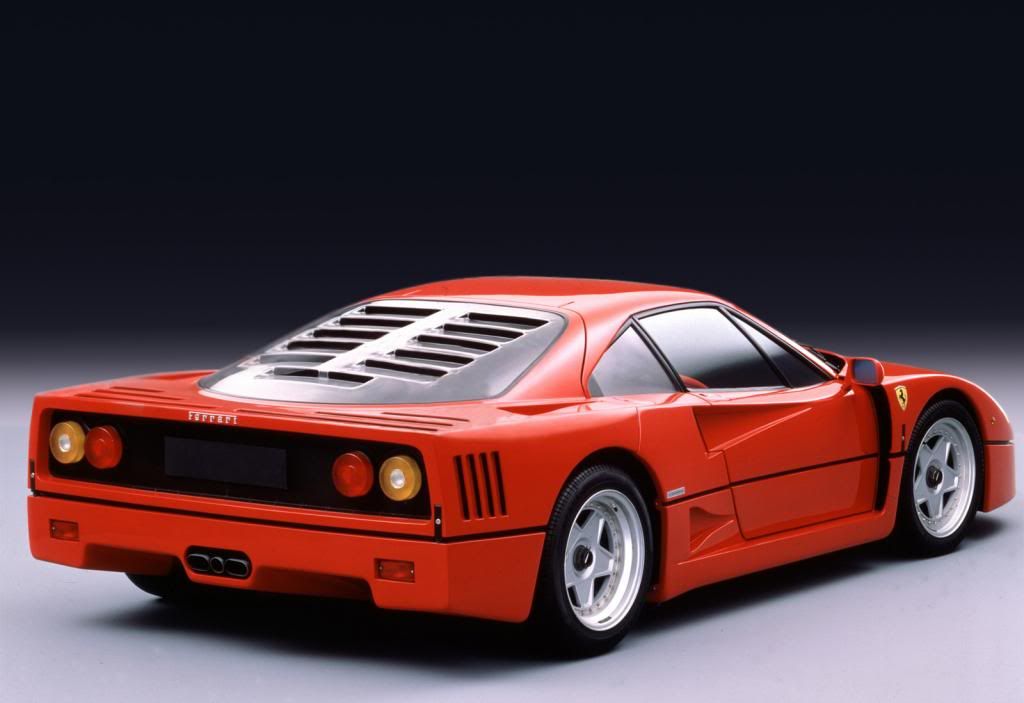 [http://i981.photobucket.com/albums/ae295/Dogismo/Dogismo004/ferrari_f40_HR_manu-0d4_zps3a3c999d.jpg~original]