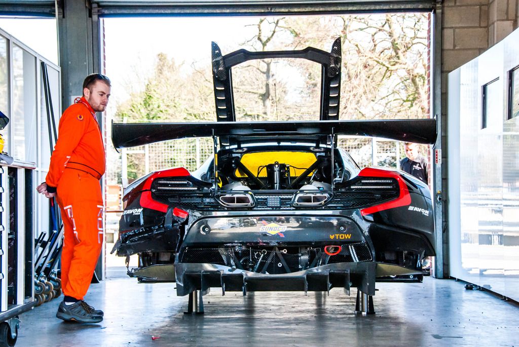 [http://i981.photobucket.com/albums/ae295/Dogismo/Dogismo014/183_zps1smwqkgc.jpg~original]