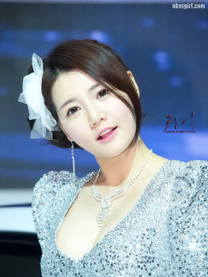 Seoul Motor Show 2011 - Han Ga Eun bagian 3