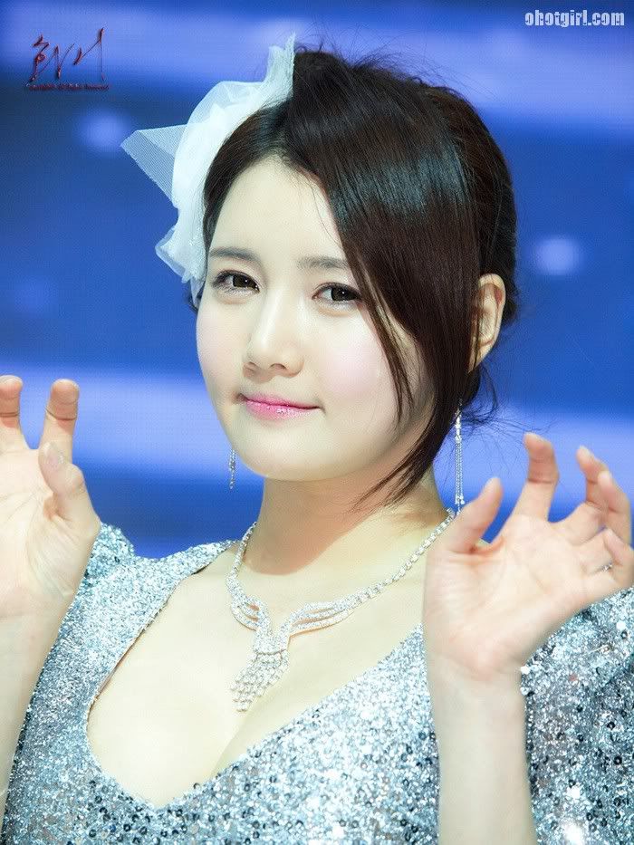 Seoul Motor Show 2011 - Han Ga Eun bagian 3